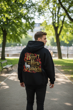 "Mann trägt schwarzen Hoodie Psalm 23:1 Backprint"