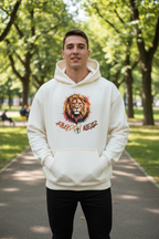 "Mann trägt weißen Kingdom... Hoodie"
